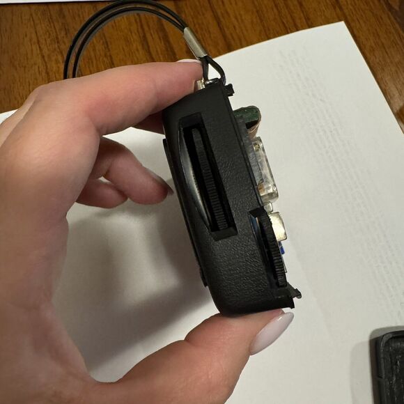 VINTAGE RHAPSODY SOLID STATE AM POCKET RADIO MODEL RY-649 - Picture 3 of 4